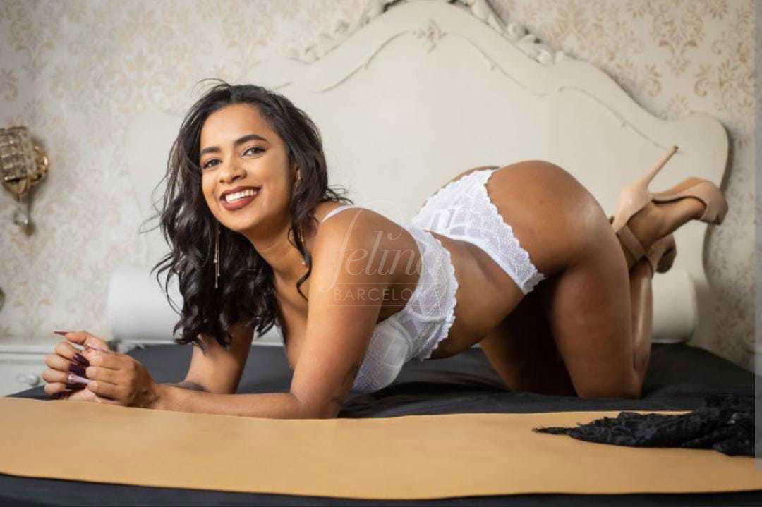 Escort di lusso latino a Felina Barcelona, Beatrice